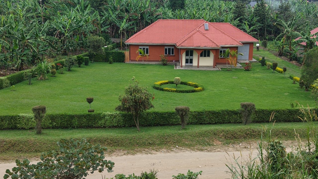 Stunning 4-Bedroom Home in Fort Portal Tourism City on Sale